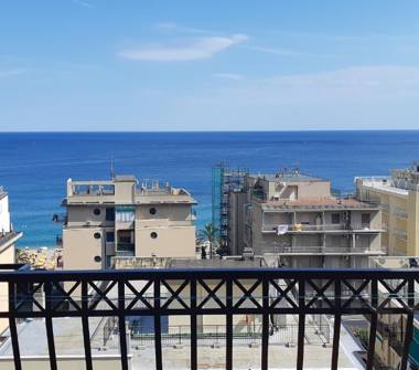 Affitto Appartamento Vacanze a Spotorno (Savona), Via Antica Romana 10