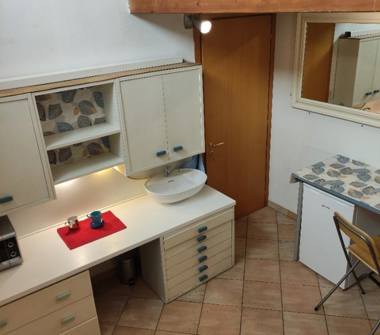 Monolocale in affitto a Milano, Zona De Angeli, Via delle Forze Armate 13