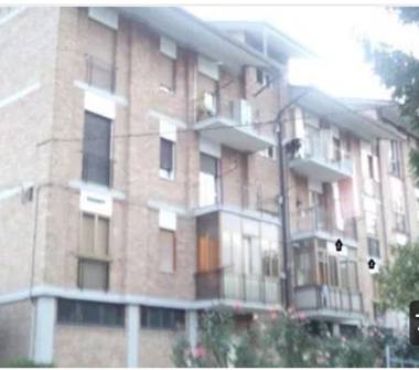 Quadrilocale in vendita a Avellino (Avellino), Via Leopoldo Cassese 10