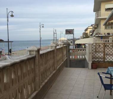 Affitto Casa Vacanze a Crucoli, Frazione Torretta