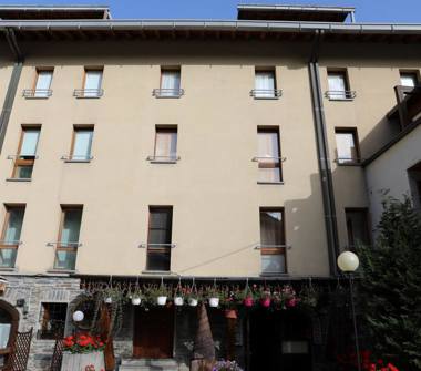 Bilocale in affitto a La Thuile (Aosta), via Collomb 28