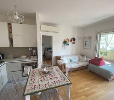 Bilocale in vendita a Roma, Zona Tiburtino, Viale Giorgio Cingoli 11