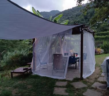 Casa indipendente in affitto a Chiavari, Frazione Frazione Sanguineto, Via per Maxena 29