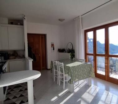 Palazzo/Stabile in vendita a Bellano (Lecco)