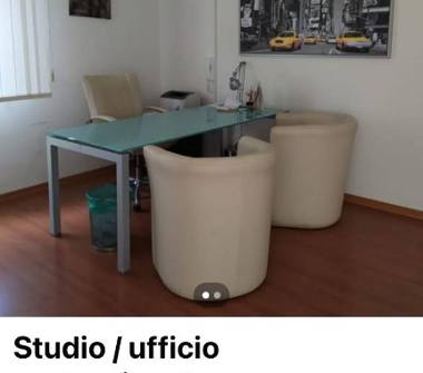  Attività commerciale in vendita a Reggio Calabria (Reggio Calabria), Via del Torrione 1