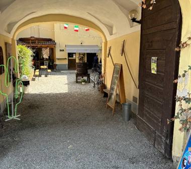 Rustico/Casale in vendita a Sillavengo (Novara), Via Nazario Sauro 19