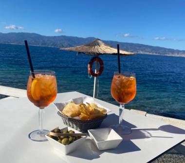 Affitto Appartamento Vacanze a Reggio Calabria (Reggio Calabria), Via Enotria 40