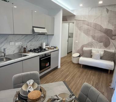 Bilocale in vendita a Loano (Savona), Via Guido Gozzano 19