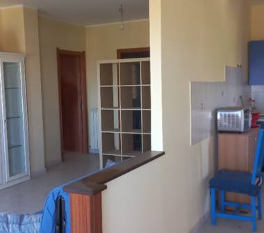 Quadrilocale in vendita a Catanzaro, Frazione Catanzaro Marina, Via Alessi di Turio 7