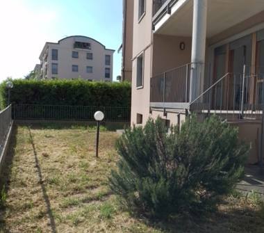 Trilocale in vendita a Parma, Zona Crocetta