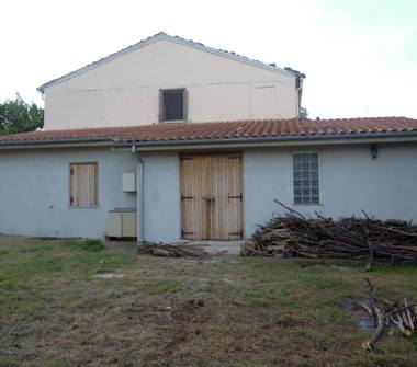 Rustico/Casale in vendita a Loreto Aprutino (Pescara)