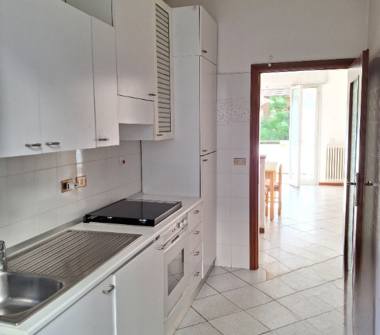 Quadrilocale in vendita a Cervia, Frazione Milano Marittima, Viale Due Giugno 10