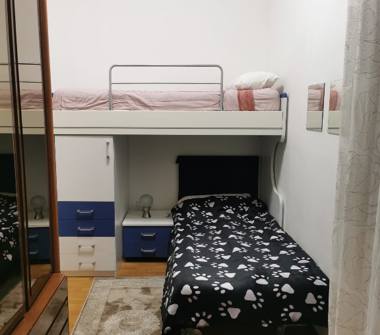 Affitto Stanza Posto letto a Milano, Zona Baggio