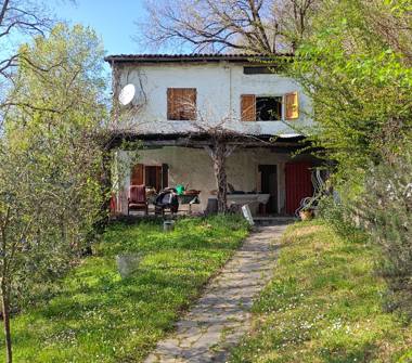 Rustico/Casale in vendita a Marzabotto, Frazione Sibano, Via San Martino 1