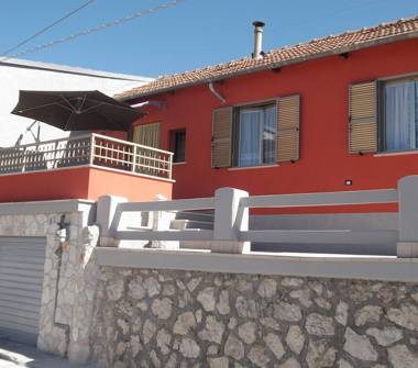 Casa indipendente in vendita a Pescina (L'Aquila)