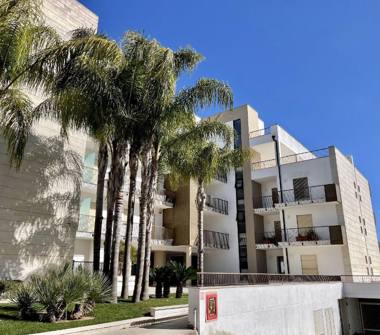 Quadrilocale in vendita a Lecce, Frazione Centro città, Via Gabriele Caiulo 29