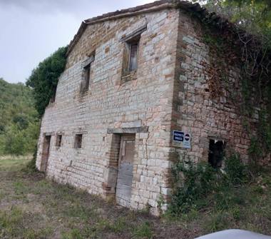 Rustico/Casale in vendita a Arcevia, Frazione Prosano, Frazione Prosano 10