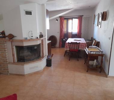 Porzione di casa in affitto a Silvi, Frazione Silvi Paese, Contrada Piane Maglierici 18