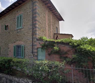 Rustico/Casale in vendita a Bucine, Frazione Pietraviva, strada statale pietraviva 11