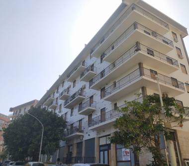 Appartamento in vendita a Palermo, Zona Indipendenza, Via Ammiraglio Carlo Bergamini 9