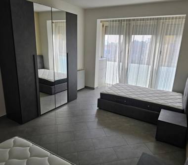 Affitto Stanza Doppia a Milano, Zona Cermenate, Via Costantino Baroni 12