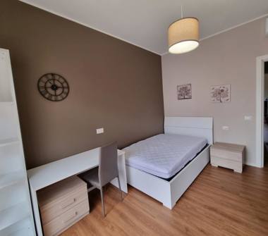 Affitto Stanza Singola a Milano, Zona Rembrandt, Via ricciarelli 39