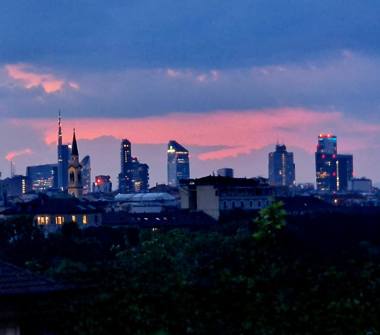 Bilocale in vendita a Milano, Zona Umbria, Via Costanza Arconati 2