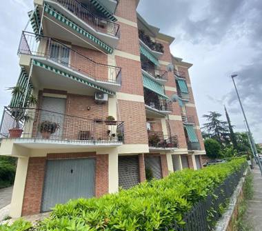 Quadrilocale in vendita a Grosseto, Frazione Marina Di Grosseto