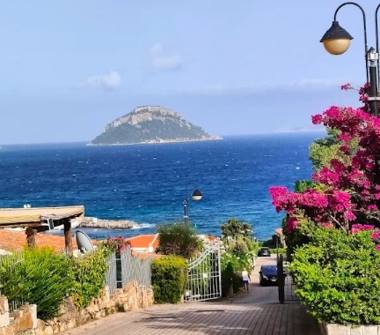 Affitto Appartamento Vacanze a Golfo Aranci (Sassari), Via Sabina 2