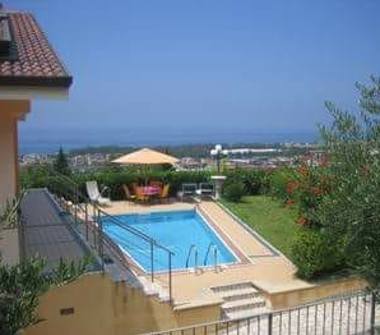 Casa indipendente in affitto a Praia a Mare (Cosenza), Via dei Gelsi 14