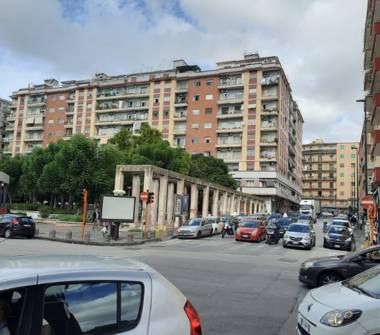 Appartamento in vendita a Napoli, Zona Fuorigrotta