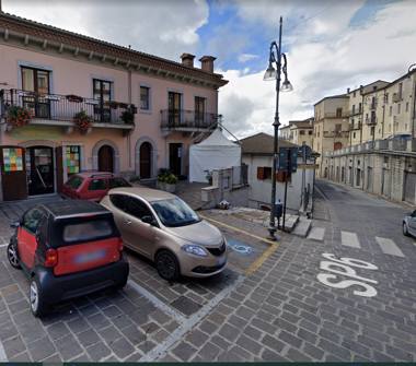 Altro in affitto a Avigliano (Potenza), Piazza Gianturco 5