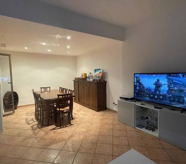 Quadrilocale in vendita a Teramo (Teramo), Via Tevere 9