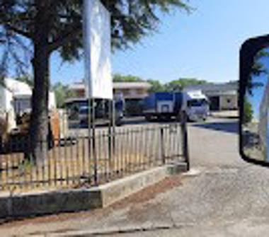 Capannone in vendita a Torgiano, Frazione Bufaloro, Via Bufaloro 16