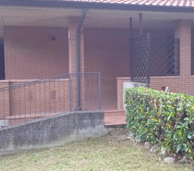 Casa indipendente in vendita a Castellarano, Frazione Roteglia, Via Bora 173