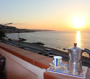 Attico in affitto a Messina (Messina), Via Consolare Pompea 877