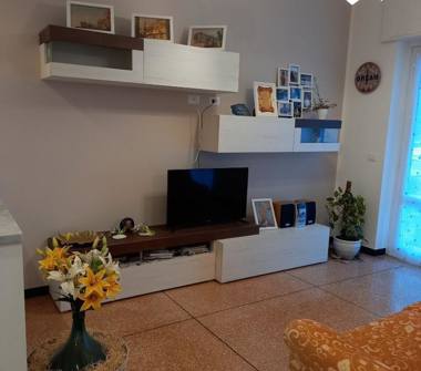 Affitto Appartamento Vacanze a Genova, Zona Quezzi, Via Giovanni Daneo 130 n