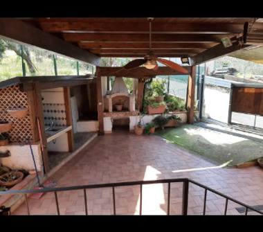 Quadrilocale in vendita a Catanzaro, Frazione Catanzaro Marina, Via Ferdinando Galiani 25