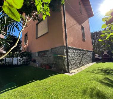 Trilocale in vendita a Como, Zona Prestino