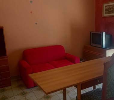 Affitto Stanza Singola a Palermo, Zona Indipendenza, Via Brancato Francesco 4