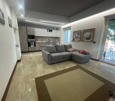 Affitto Appartamento Vacanze a Pescara (Pescara), Via Ugo Foscolo 20