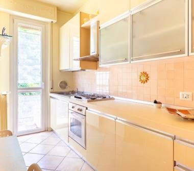 Bilocale in vendita a Milano, Zona Inganni, Via Zurigo 12/2