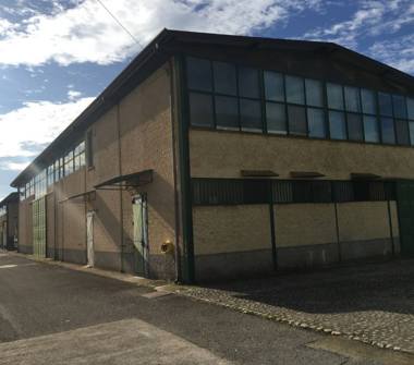 Capannone in vendita a Puglianello (Benevento)