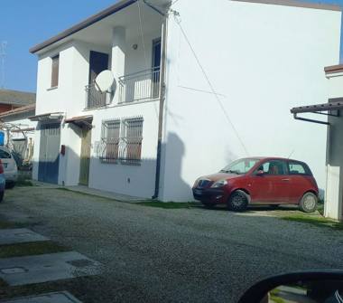 Casa indipendente in vendita a Tresignana (Ferrara), Via Dante Alighieri 4