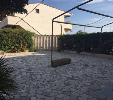 Trilocale in affitto a Ardea, Frazione Marina Di Tor San Lorenzo, Via delle Tortore 41