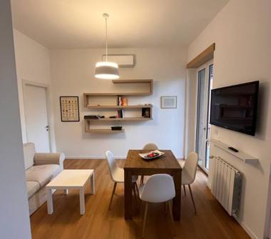 Affitto Stanza Doppia a Milano, Zona Porta Romana, Piazza Erculea 5