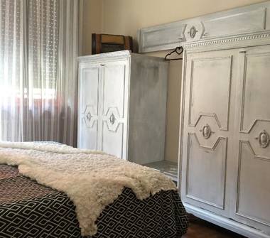 Palazzo/Stabile in affitto a Como, Zona Borghi, Via Leone Leoni 3