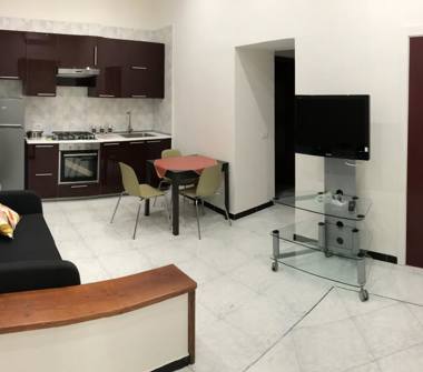 Trilocale in affitto a Napoli, Zona Arenella, Via Conte della Cerra 23