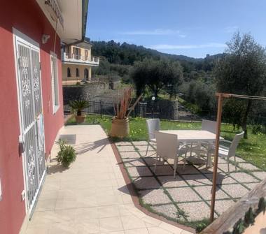 Affitto Villetta a schiera Vacanze a Andora, Frazione San Pietro Molino Nuovo, Strada Piangrande 28/c