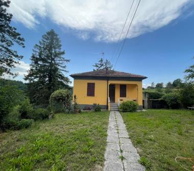 Casa indipendente in vendita a Berzano di Tortona, Frazione Inselmina